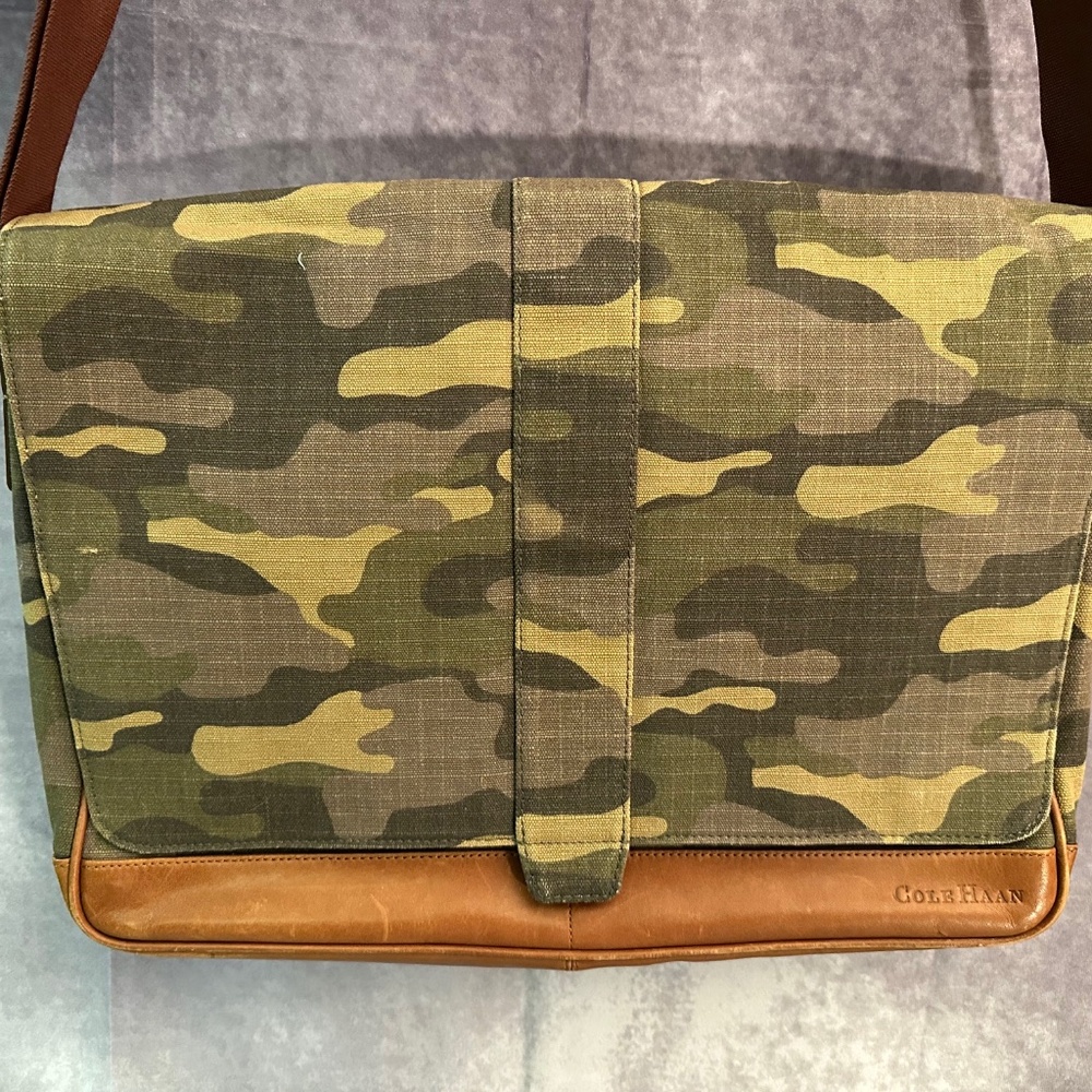 Cole Haan Camo Fabric with Leather Trim Messenger Bag - EUC